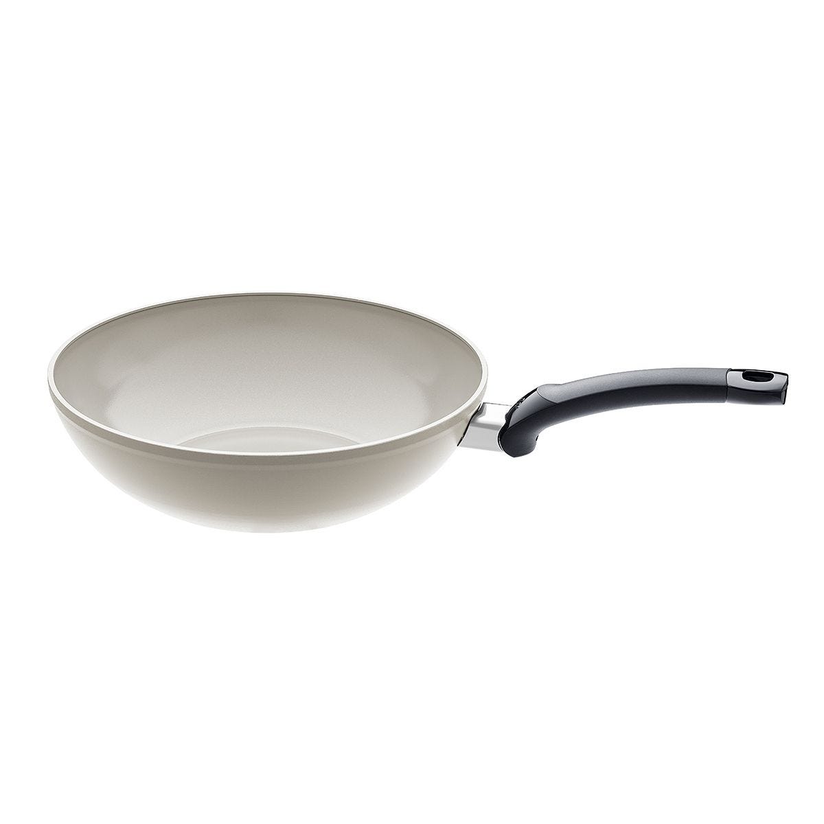 4009209401973_ceratal_wok_28cm_sa_perspective2