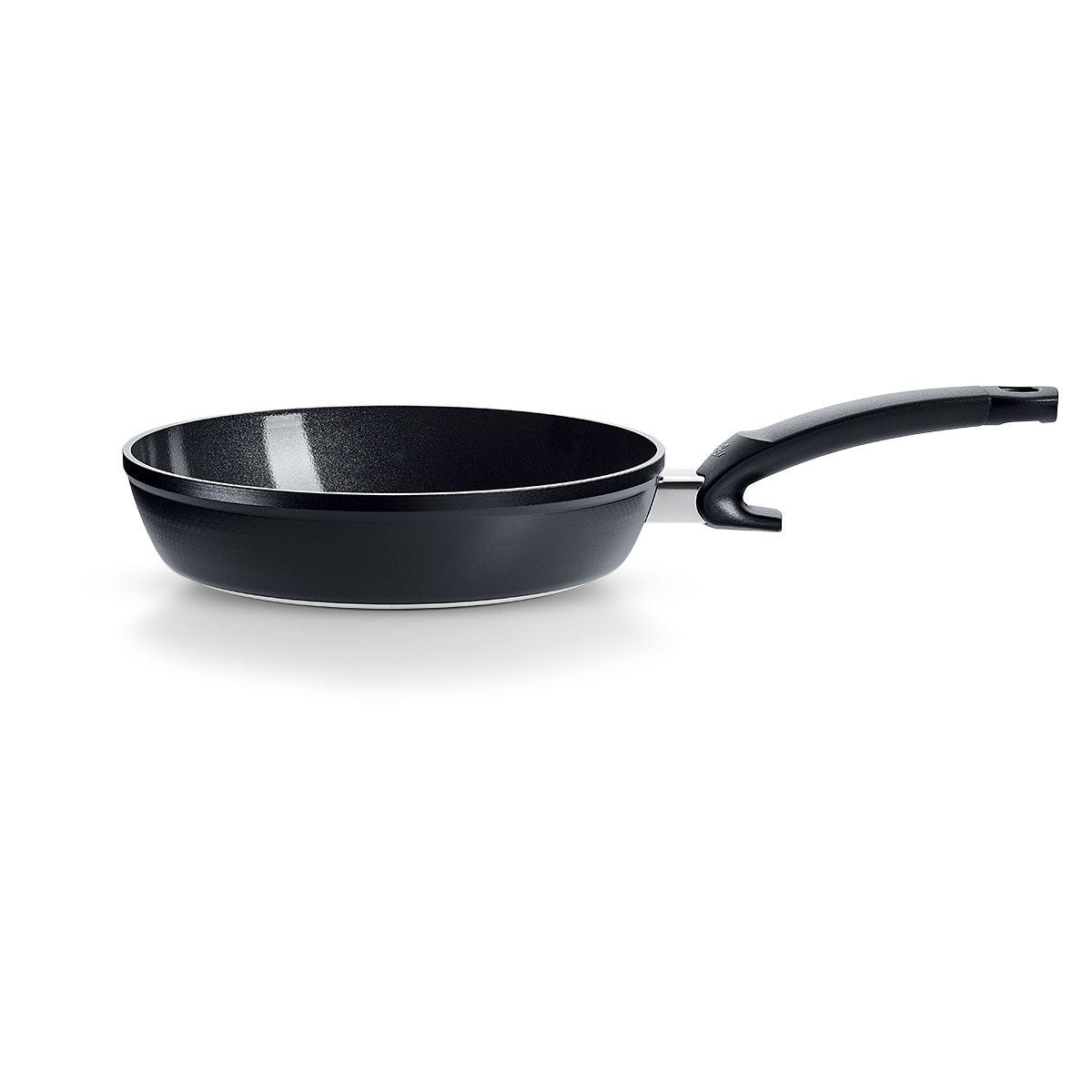 4009209407883-Ceratal-Comfort-Black-Pan-24-sa-perspective1 Kopie