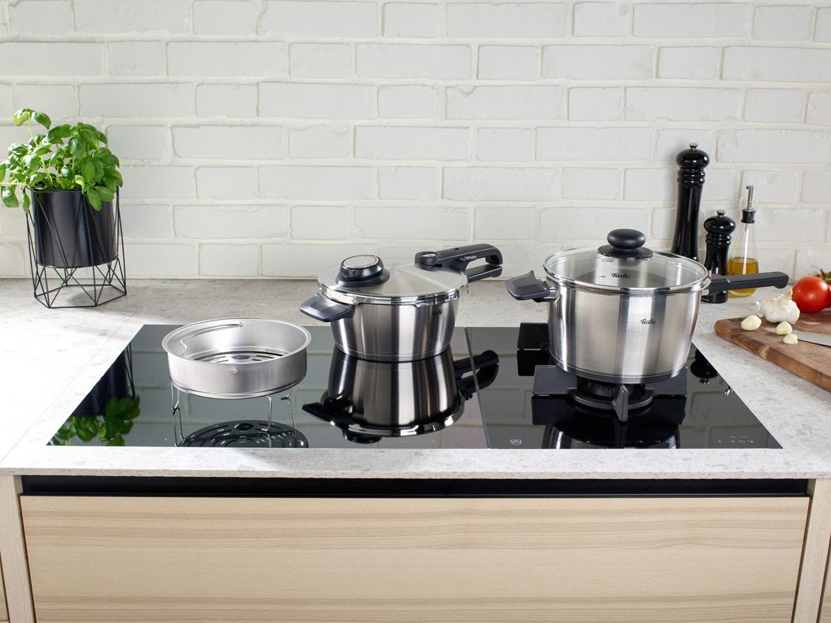 Vitavit Premium Pressure Cooker and Pressure Skillet Set 2.6 Quart 4.8 Quart Fissler