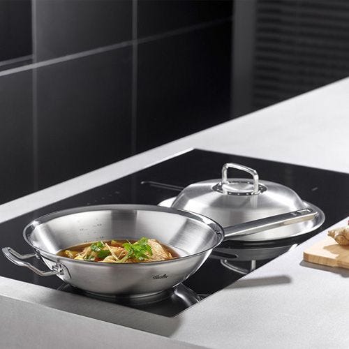 Fissler_original_profi_collection_Wok_mit_Metalldeckel_30cm_084-888-30-0000_Mood