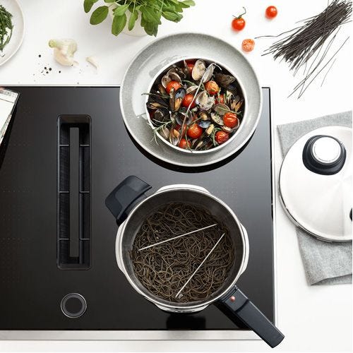 Fissler_vitavit_premium_Schnellkochtopf_4.5L_622-412-04-0700_Mood14